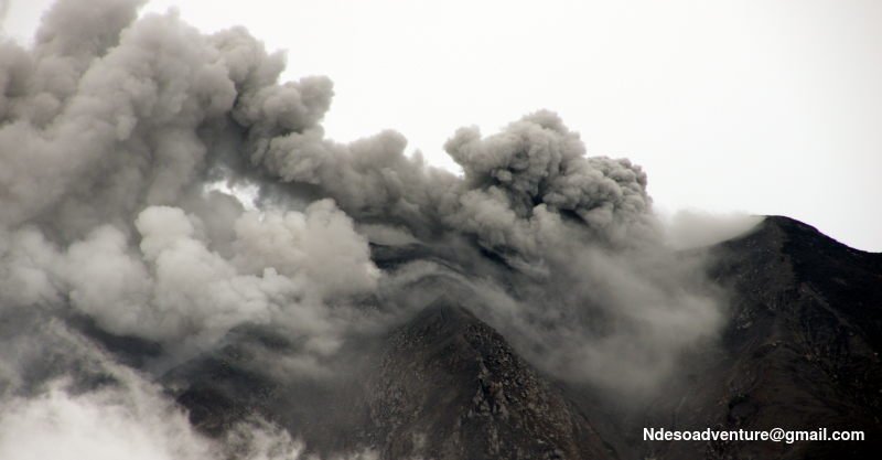 Mount Sinabung on Nov 28,2013 that plume about 300m produce of ash and smoke, this is cotinuesly eruption